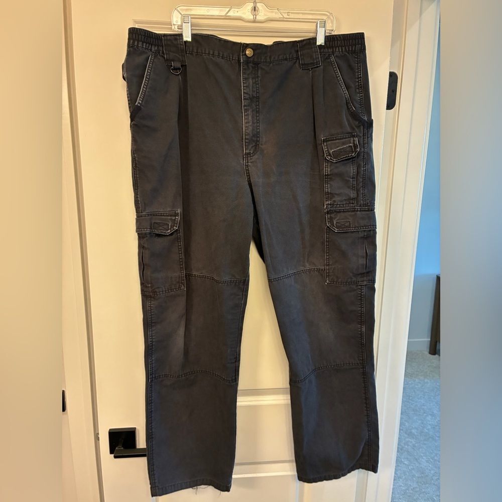 5.11 TACTICAL Cotton Canvas Work Pants Black Men’s Size 42x32 Style 74521